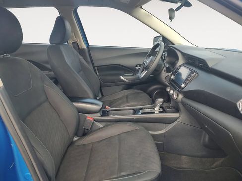Used 2024 Nissan Kicks SV FWD image 15