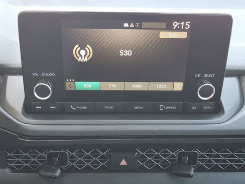 Certified 2023 Honda Accord LX image 16