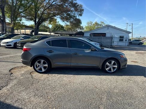 Used 2014 Acura ILX FWD image 4