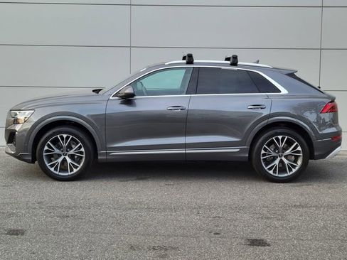 Used 2025 Audi Q8 Premium w/ Convenience Package image 2