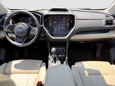 Used 2024 Subaru Ascent Limited w/ Technology Package AWD/4WD image 13