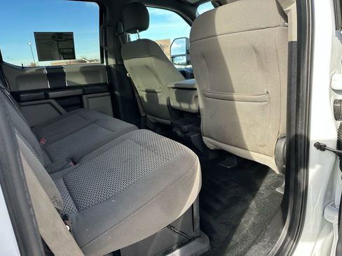 Used 2017 Ford F250 XLT image 22