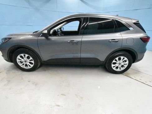 Used 2024 Ford Escape Active image 31