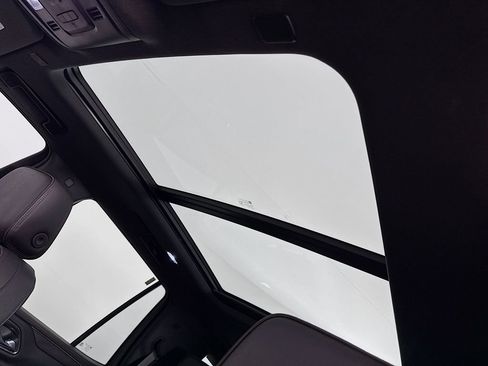 Used 2023 Chevrolet Tahoe RST image 23