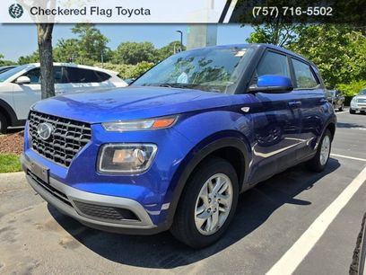 Used 2023 Hyundai Venue SE w/ Cargo Package