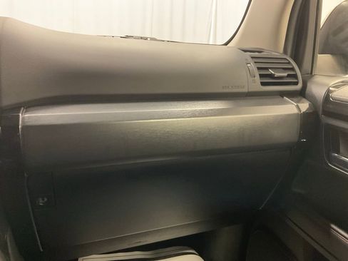 Used 2024 Toyota 4Runner TRD Off-Road image 27