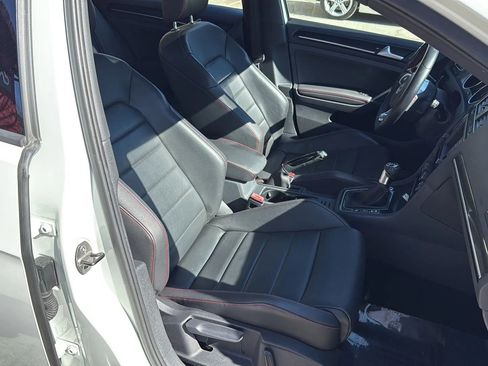 Used 2016 Volkswagen GTI SE w/ Lighting Package (SEL) image 23
