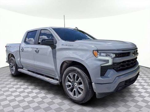 Used 2025 Chevrolet Silverado 1500 RST w/ Convenience Package II AWD/4WD image 2
