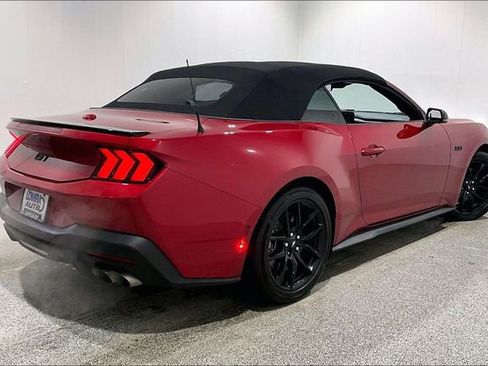 Used 2024 Ford Mustang GT Premium RWD image 5