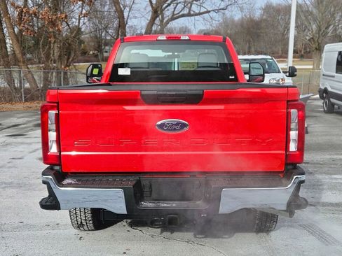 New 2026 Ford F250 XL w/ XL Chrome Package AWD/4WD image 4
