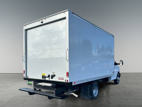 New 2025 Chevrolet Express 3500 w/ Power Convenience Package RWD image 9
