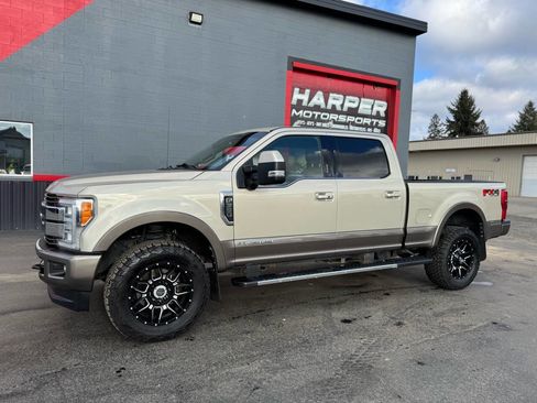 Used 2018 Ford F350 King Ranch w/ Tow Technology Bundle image 12