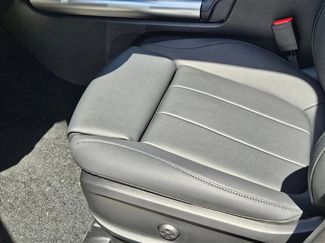 New 2025 Mercedes-Benz GLA 250 video 4