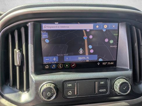 Used 2019 Chevrolet Colorado Z71 AWD/4WD image 14