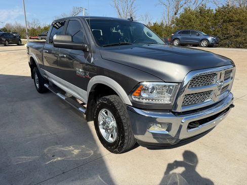 Used 2013 RAM 2500 Laramie w/ Convenience Group image 3