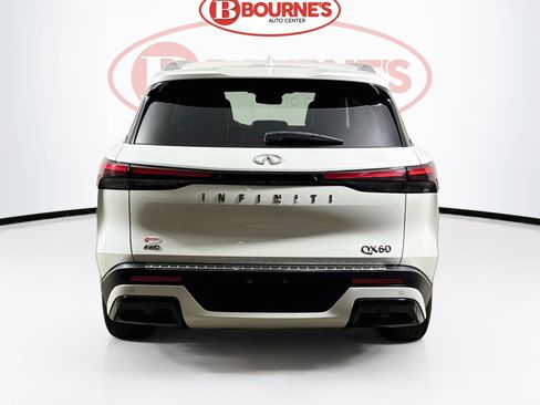 Used 2023 INFINITI QX60 Luxe w/ Vision Package AWD/4WD image 11