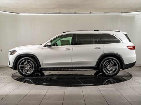New 2026 Mercedes-Benz GLS 450 4MATIC image 8