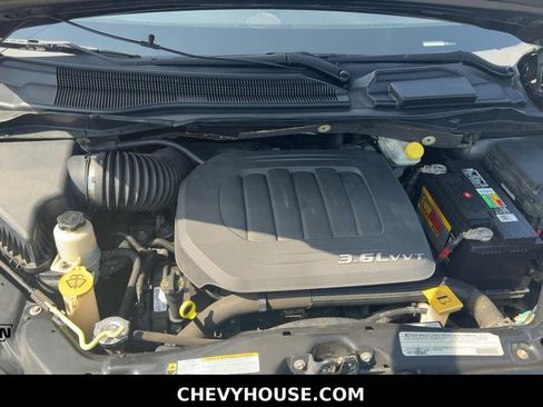 Used 2012 Dodge Grand Caravan SE FWD image 13