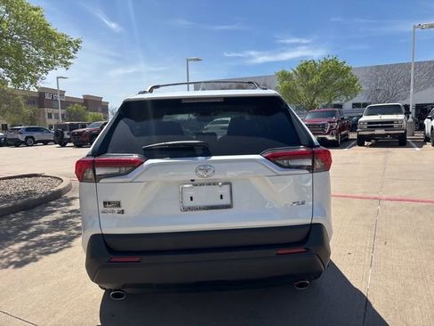 Used 2025 Toyota RAV4 XLE Premium w/ Weather Package image 6