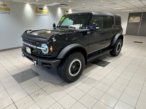 Used 2023 Ford Bronco Outer Banks w/ Sasquatch Package image 2