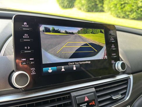Used 2022 Honda Accord Sport image 23