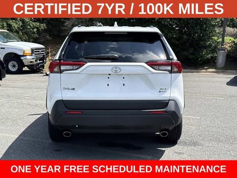 Used 2025 Toyota RAV4 XLE AWD/4WD image 3