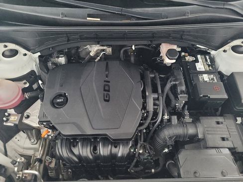 Used 2022 Kia Sorento LX image 30