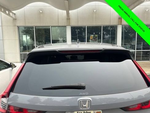 Used 2023 Honda CR-V EX image 9