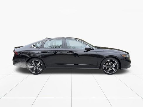 New 2025 Honda Accord Sport image 9