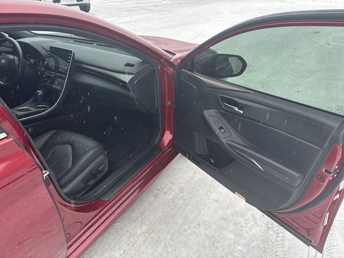 Used 2022 Toyota Avalon XLE image 33