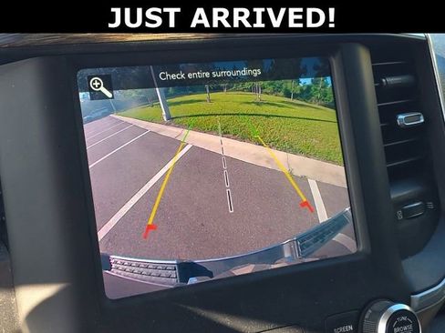 Used 2020 RAM 1500 Laramie AWD/4WD image 24