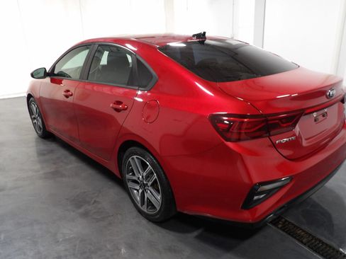 Used 2019 Kia Forte S w/ S Premium Package FWD image 6