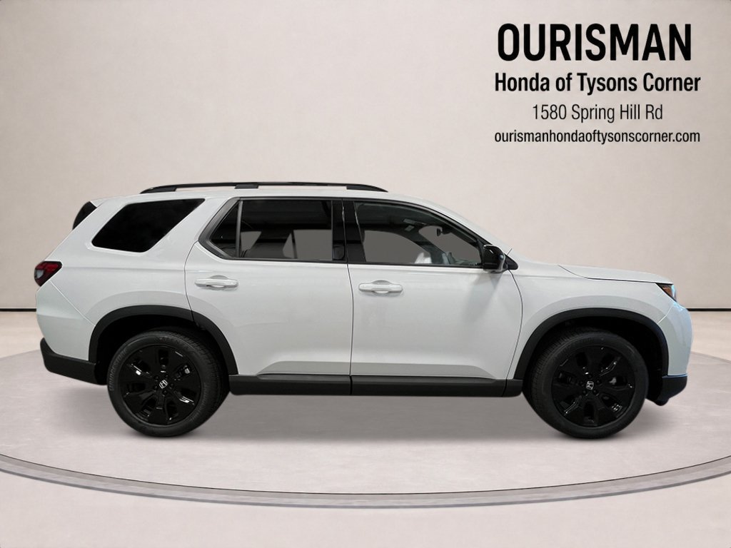 New 2026 Honda Pilot Black Edition image 2
