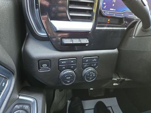 Used 2024 Chevrolet Silverado 2500 LTZ w/ LTZ Plus Package AWD/4WD image 21