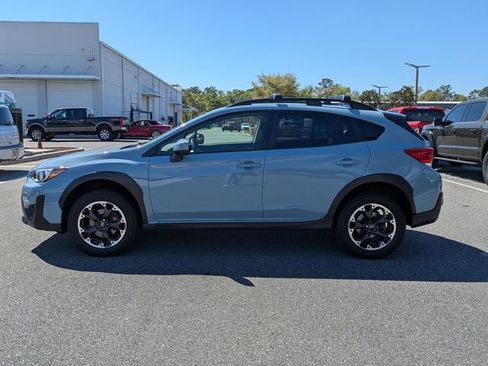 Used 2022 Subaru Crosstrek 2.0i Premium w/ Moonroof Package image 6
