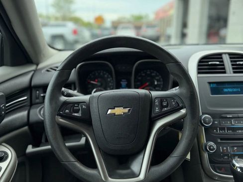 Used 2015 Chevrolet Malibu LS FWD image 10