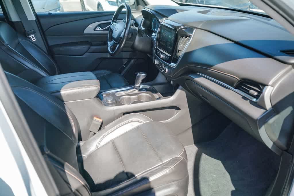 Used 2020 Chevrolet Traverse RS FWD image 15