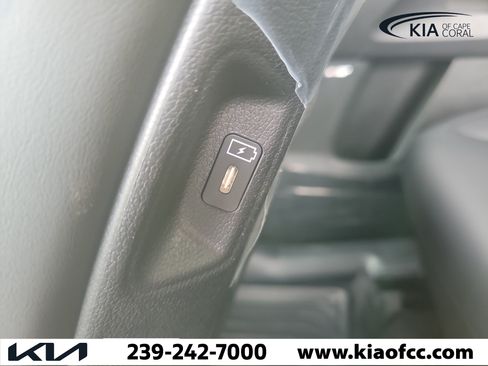 New 2026 Kia Sorento EX AWD/4WD image 17