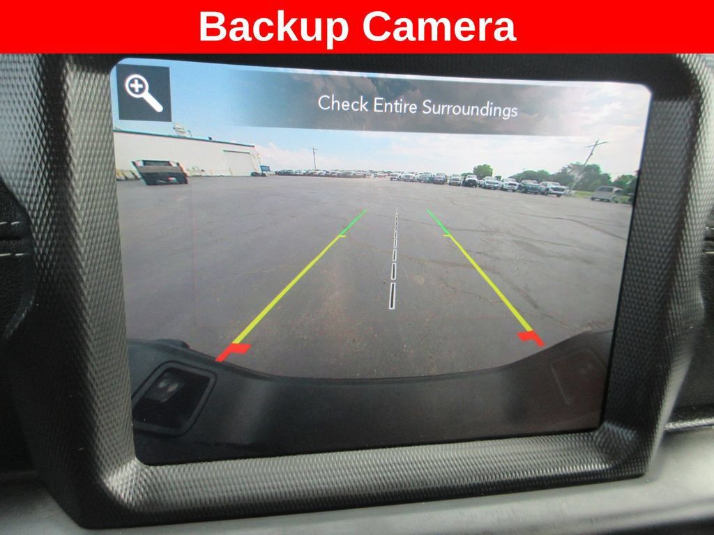 Used 2020 Jeep Gladiator Overland AWD/4WD image 16