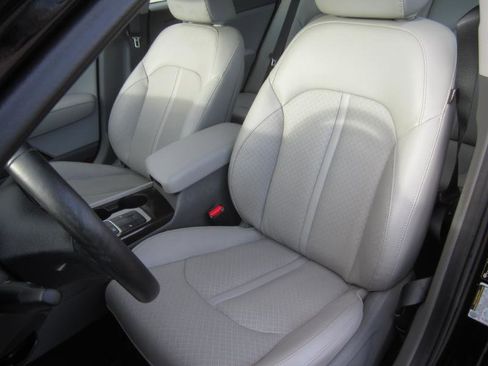 Used 2018 Kia Optima EX image 12