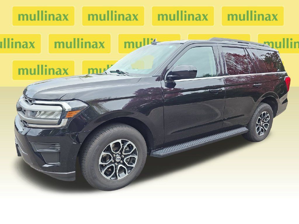 Certified 2024 Ford Expedition XLT AWD/4WD image 9