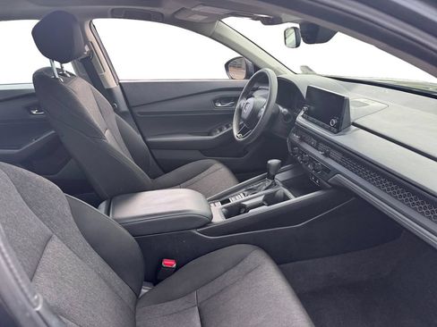 Used 2024 Honda Accord EX image 18