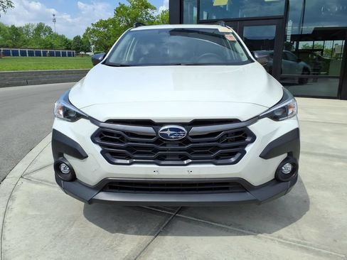 Used 2025 Subaru Crosstrek 2.5i Premium AWD/4WD image 2