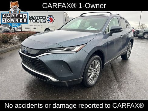 Used 2024 Toyota Venza XLE image 5