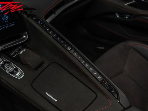 Used 2022 Chevrolet Corvette Stingray w/ Z51 Performance Package image 48