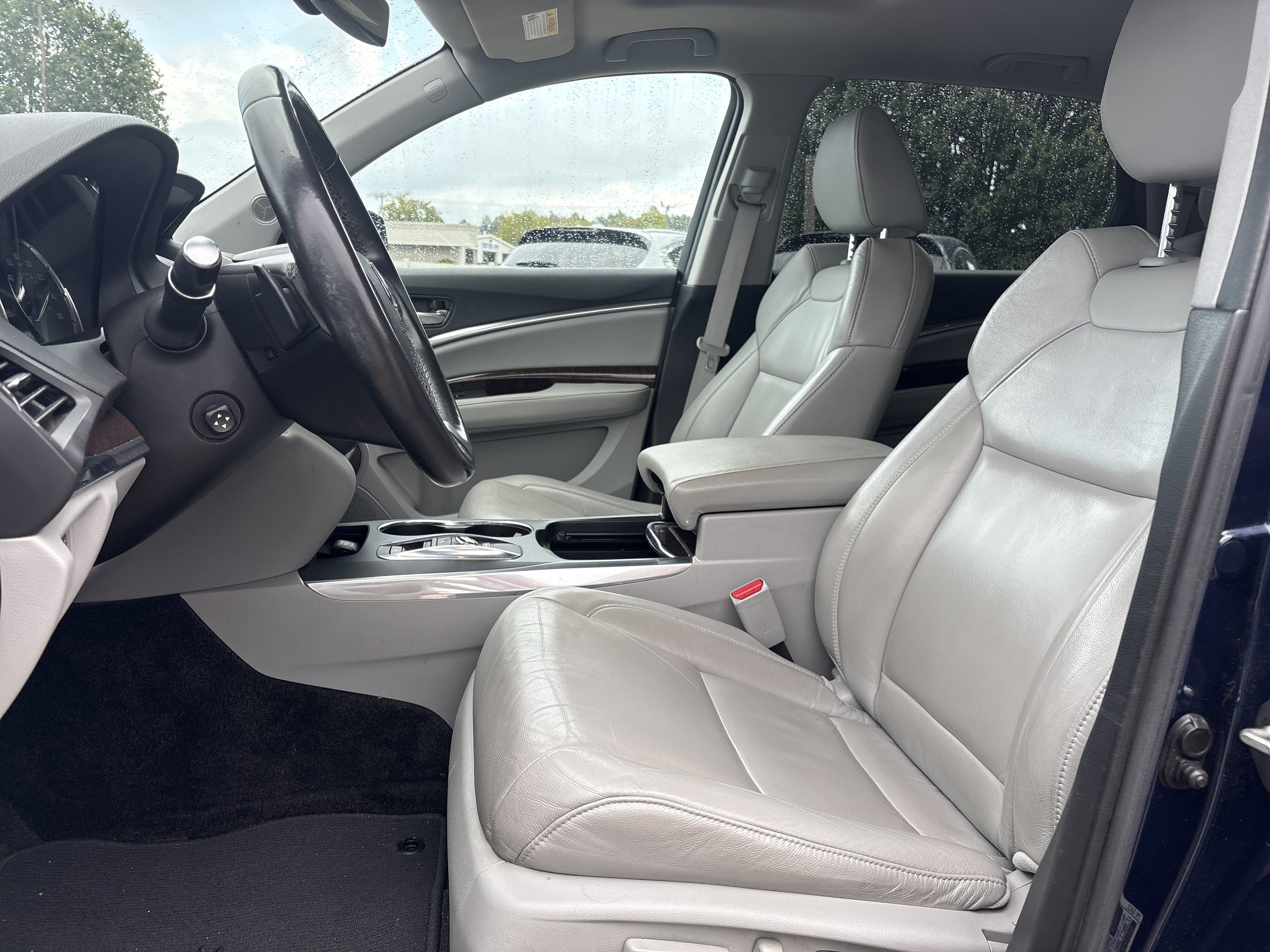 Certified 2018 Acura MDX w/ Technology Package AWD/4WD image 5