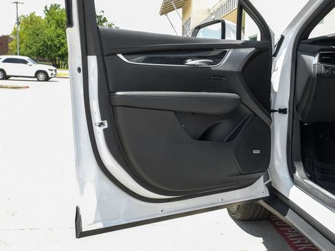 Used 2024 Cadillac XT5 Premium Luxury FWD image 51