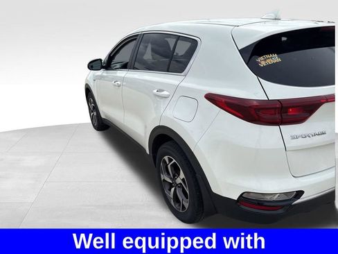 Used 2020 Kia Sportage LX w/ LX Popular Package image 3