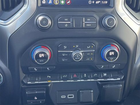 Used 2022 Chevrolet Silverado 1500 RST w/ Rally Edition image 21