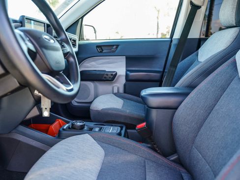 Used 2022 Ford Maverick XLT w/ Equipment Group 300A Standard image 17